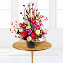 33. 季節の生花アレンジデラックス